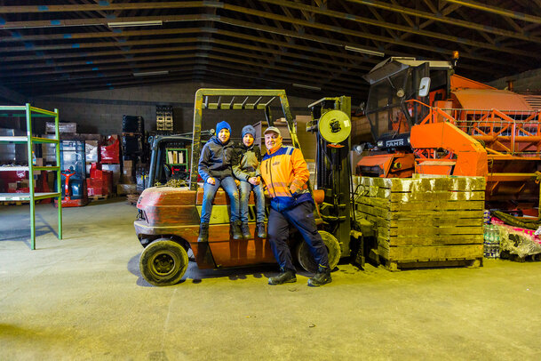 Thumbnail: JA 15749 Faschingswagen Landjugnend 01_03_2025.jpg